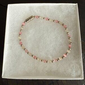 Handmade 7.5" pink white silver bracelet with magnetic closure